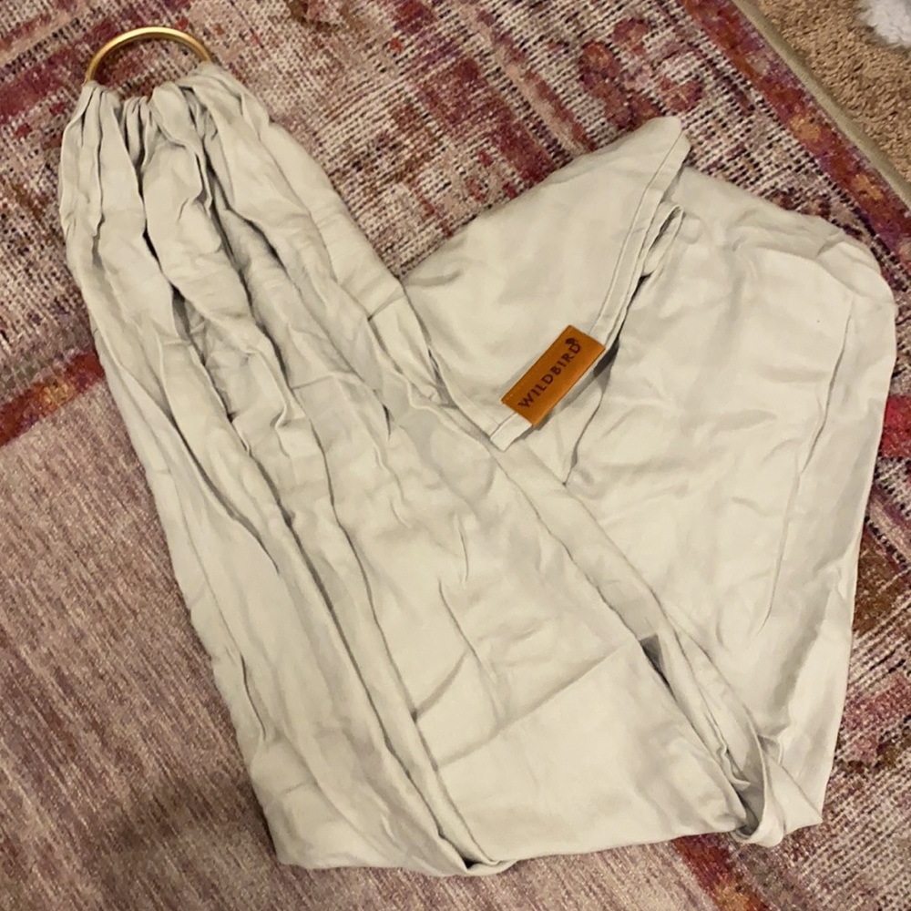 Wildbird carrier, sage and gold